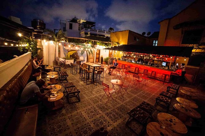Bar Tour for Guys and Bachelor Parties - A Bachelor-Party Bar Crawl Built for Real Social Time