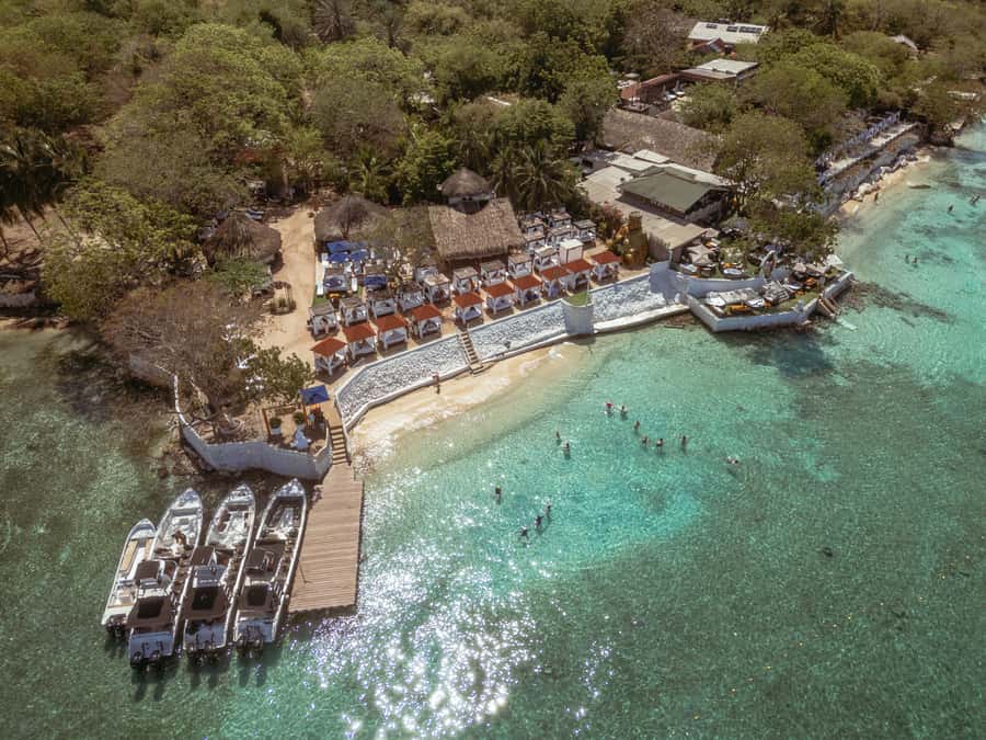 BORA BORA AREA CLUB - Price and what you really pay (dock tax and health insurance included)