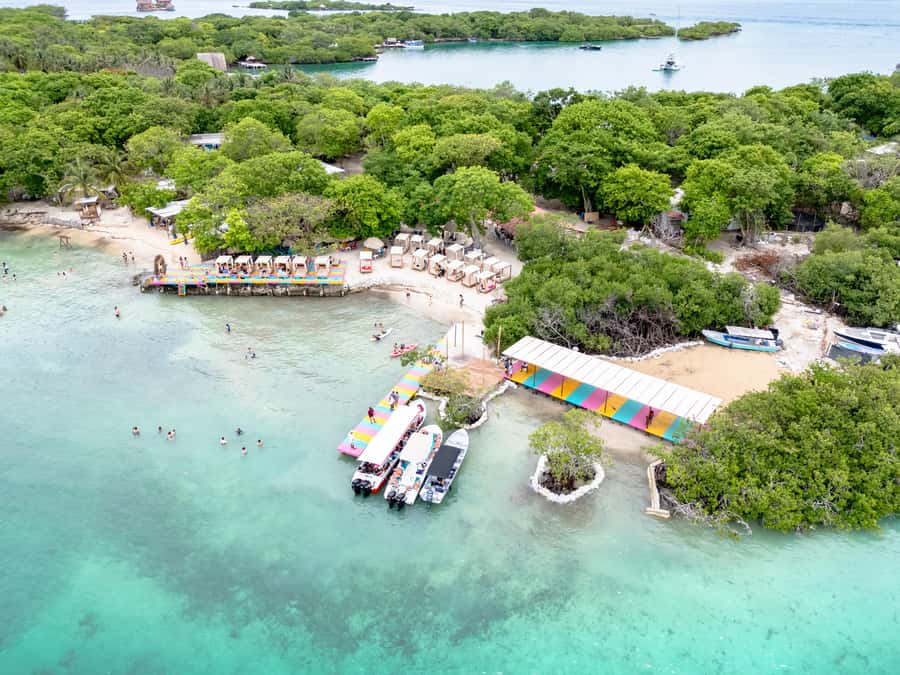 CARTAGENA: 4 islands by sport boat +oceanarium tickets - Transportation and timing: speedboat fun comes with rougher moments