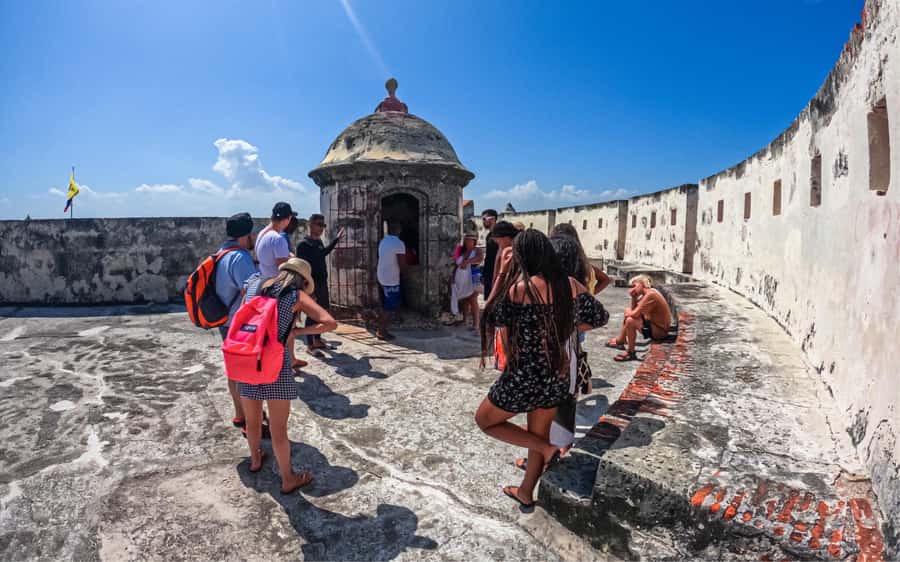 Cartagena: 5 Island Boat Tour with Night Bioluminescent Stop - Isla Grande and Cholón: Free Time, Shopping, and Short Walks