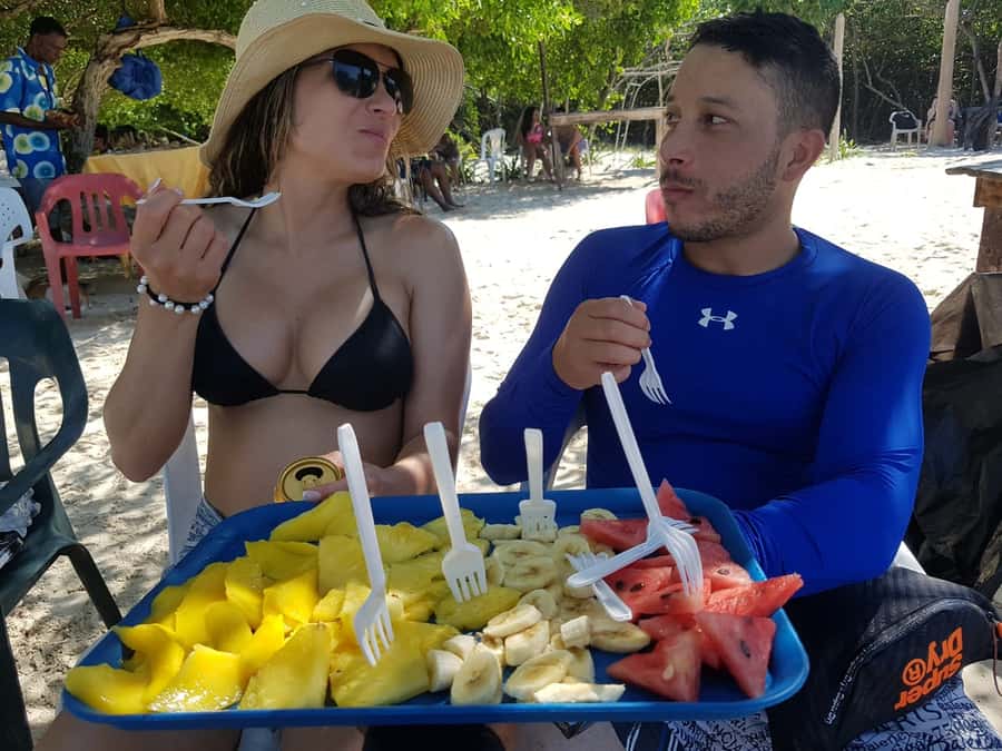 Cartagena: 5-Island Trip by Boat with Lunch and Snorkeling - Key things you’ll notice on this 5-island Cartagena boat day