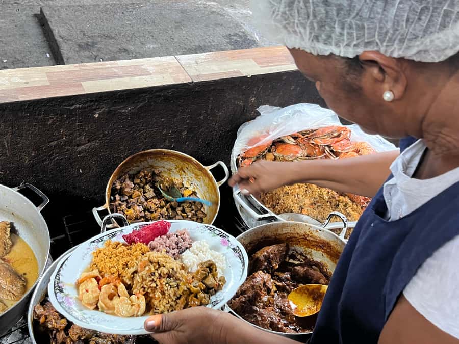 CARTAGENA: BIKE RIDE WITH LUNCH AT BOURDAIN'S FAVORITE SPOT - Key reasons this Cartagena bike-and-lunch tour works