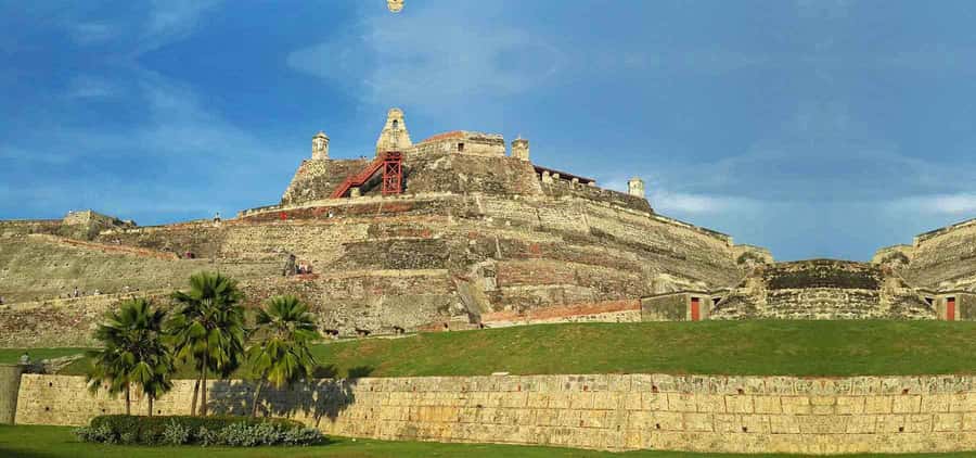 Cartagena: CITY TOUR IN ENGLISH, Old city, Monuments, Castle - San Felipe Castle de Barajas: the guided Spanish colonial highlight