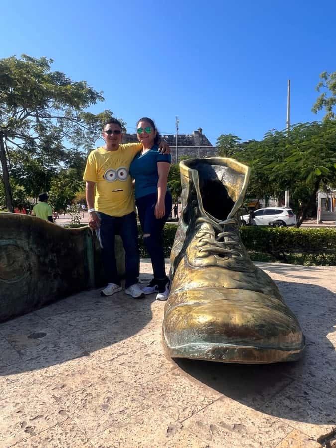 Cartagena: CITY TOUR IN ENGLISH, Old city, Monuments, Castle - Cartagena letters, Clock Tower, and Las Bóvedas: the finishing stretch