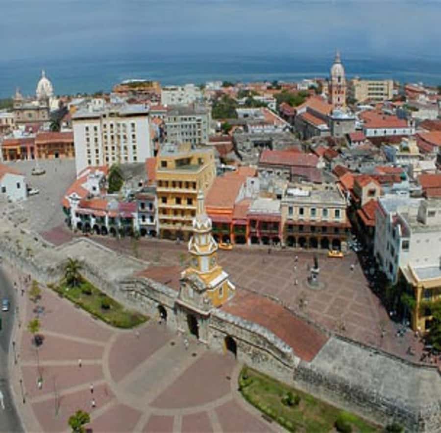 Cartagena City Tour with San Felipe Castle & Old Town Walk - Key points at a glance
