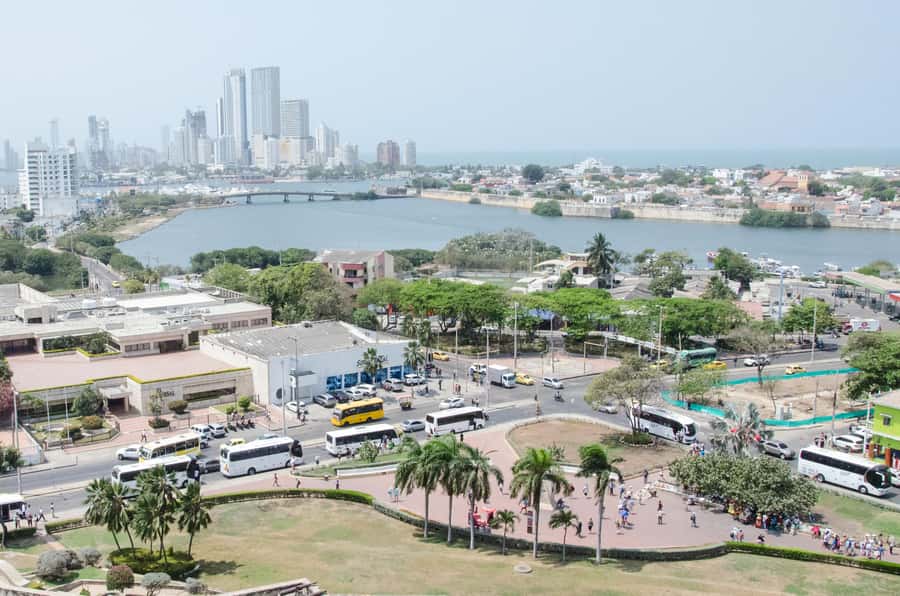 Cartagena City Tour with San Felipe Castle & Old Town Walk - Plaza de la Aduana: Colonial Trade, Complex Memory, and Real Context