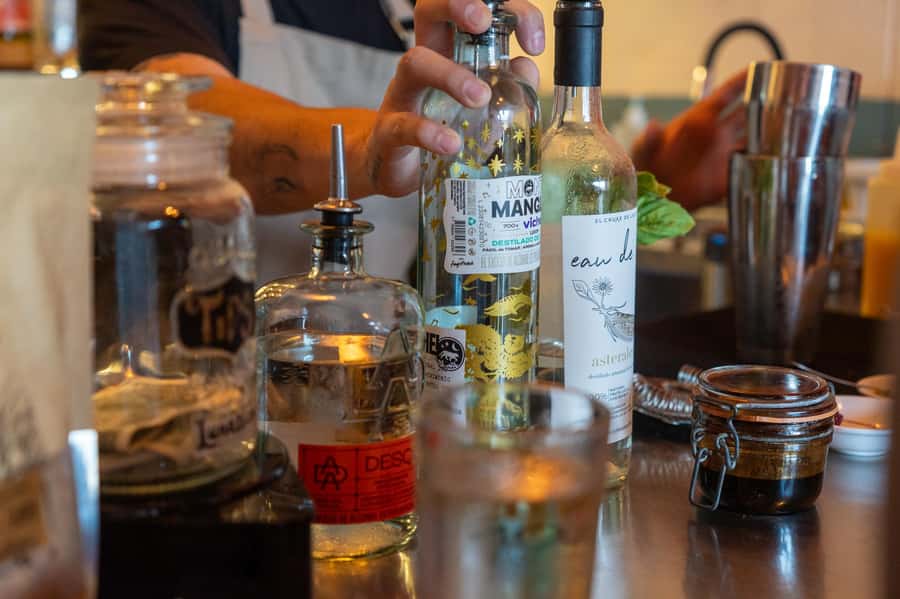 Cartagena: Colombian Cocktail Masterclass - Snacks, Photos, and a Fun Group Energy