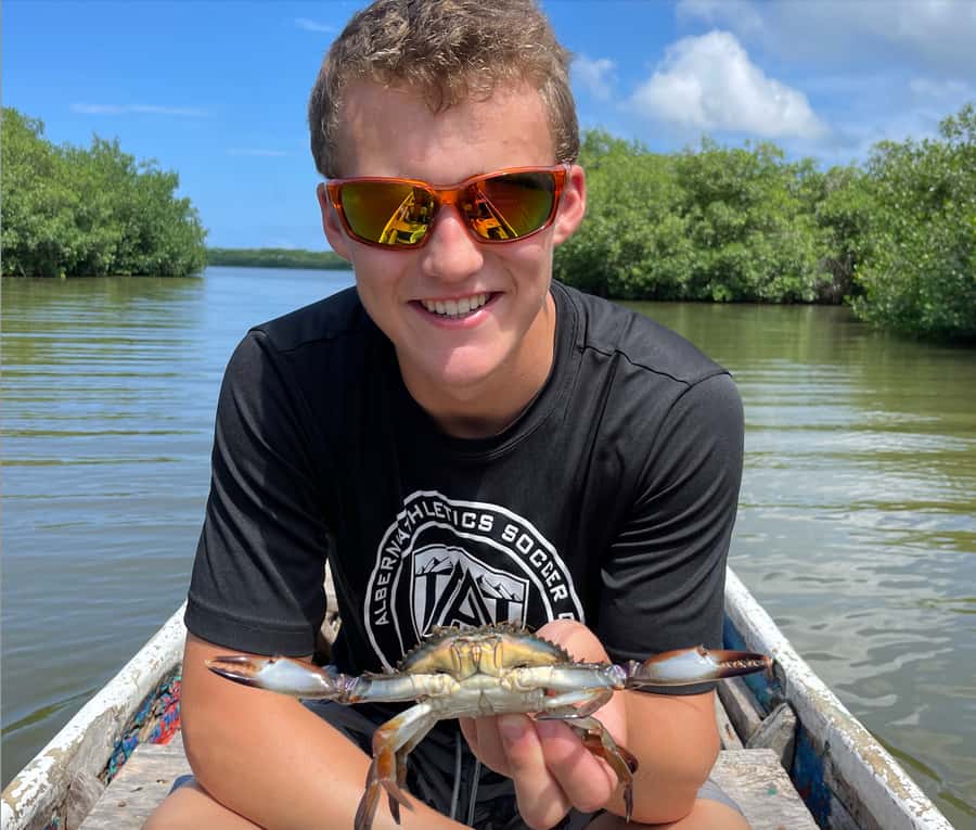 Cartagena Fishing, Crabbing, Birdwatching Experience + Lunch - Price and logistics: what $79 buys you (and what can add up)