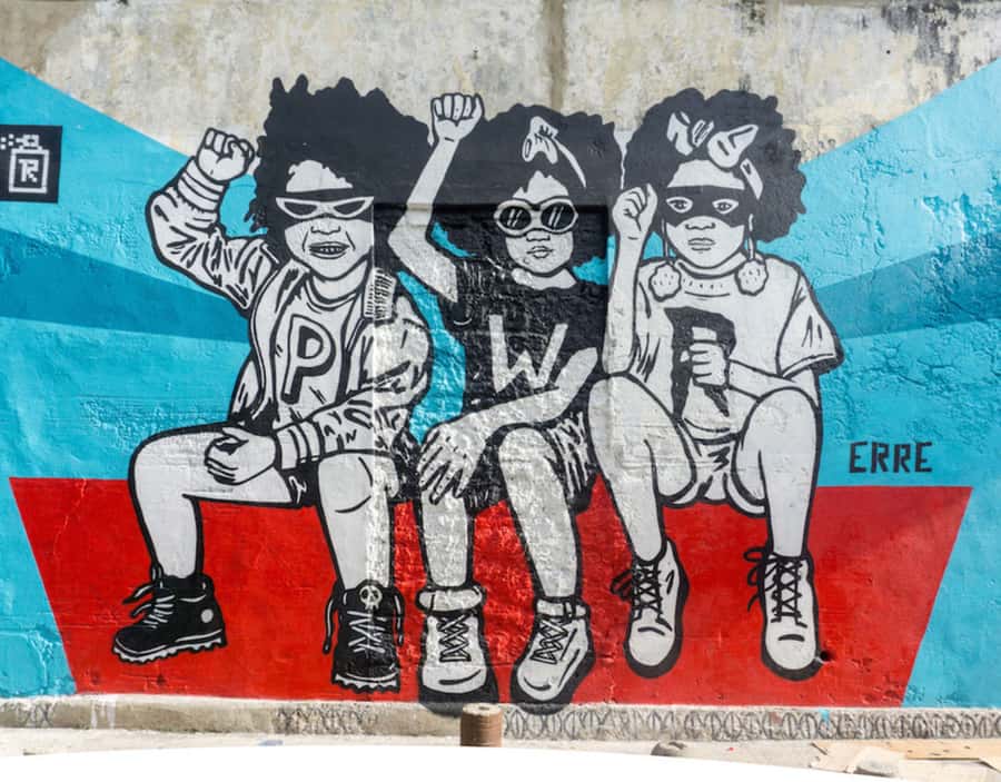 Cartagena: Graffiti Tour in Getsemani - What to Bring (So You Enjoy the Walk, Not Survive It)