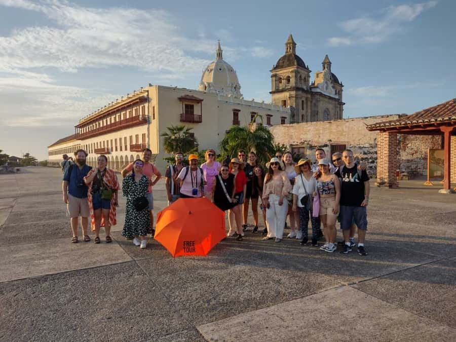 Cartagena: Historic Center and Getsemaní Shared Walking Tour - Key highlights you’ll feel on the route