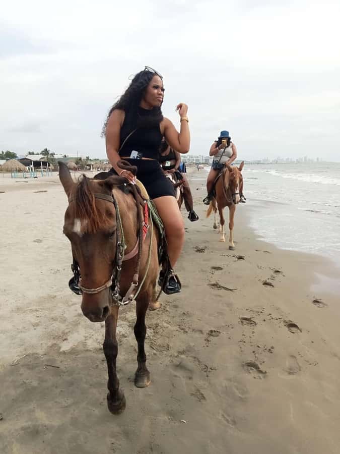 Cartagena: Horse riding on the beaches of Cartagena & PHOTOS - Who This Tour Fits Best (And Who Should Skip It)