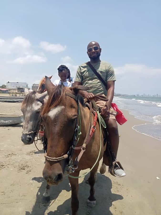 Cartagena: Horse riding on the beaches of Cartagena & PHOTOS - Price and Value: Why $23 Makes Sense Here