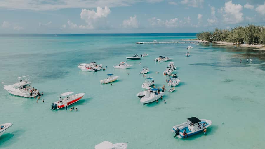 Cartagena: Party Boat to Cholon Beach with 2 Drinks & Lunch - Drinks, Bring-Your-Own Snacks, and Real Party Expectations