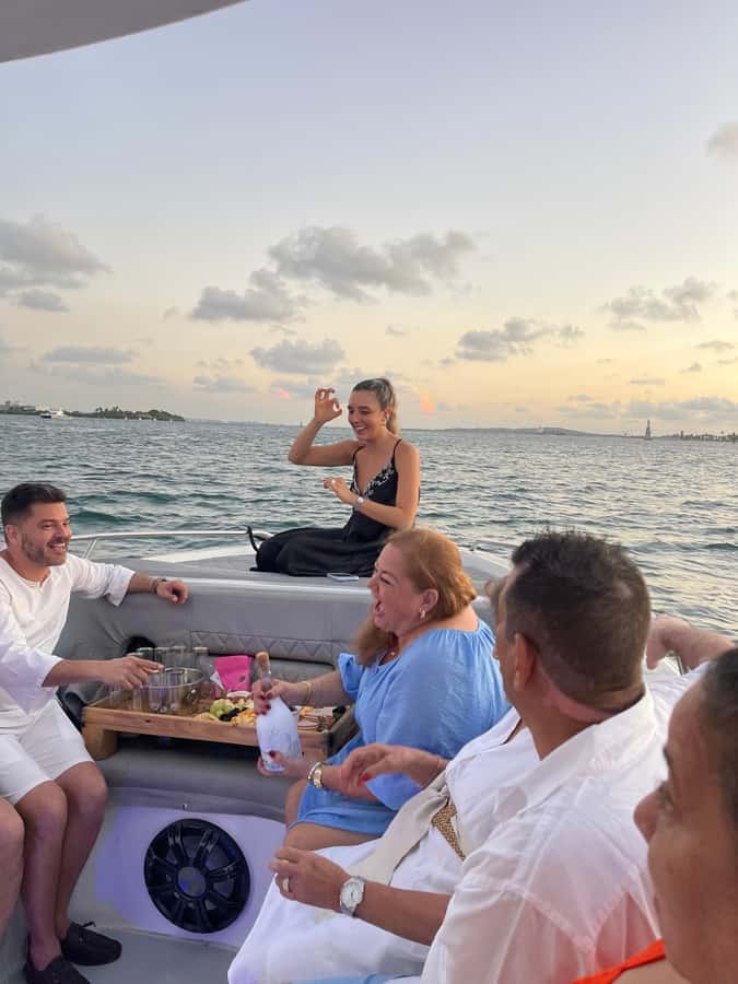 Cartagena: Private Sunset and Night Boat Tour - How the 2-hour ride is timed (speed first, then scenic time)