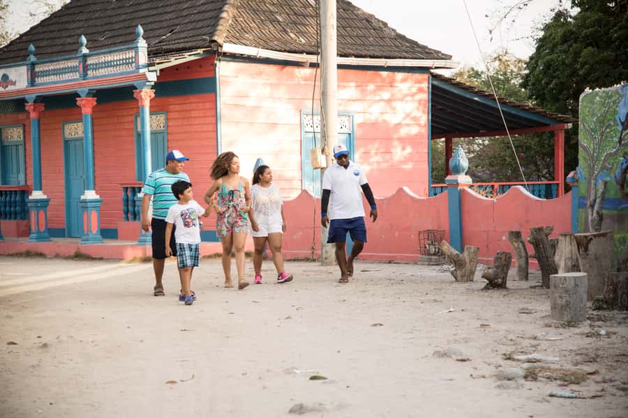 Cartagena: Rosario Island and Mangroves Private Day Trip - Entering Barú: Breakfast That Sets the Tone