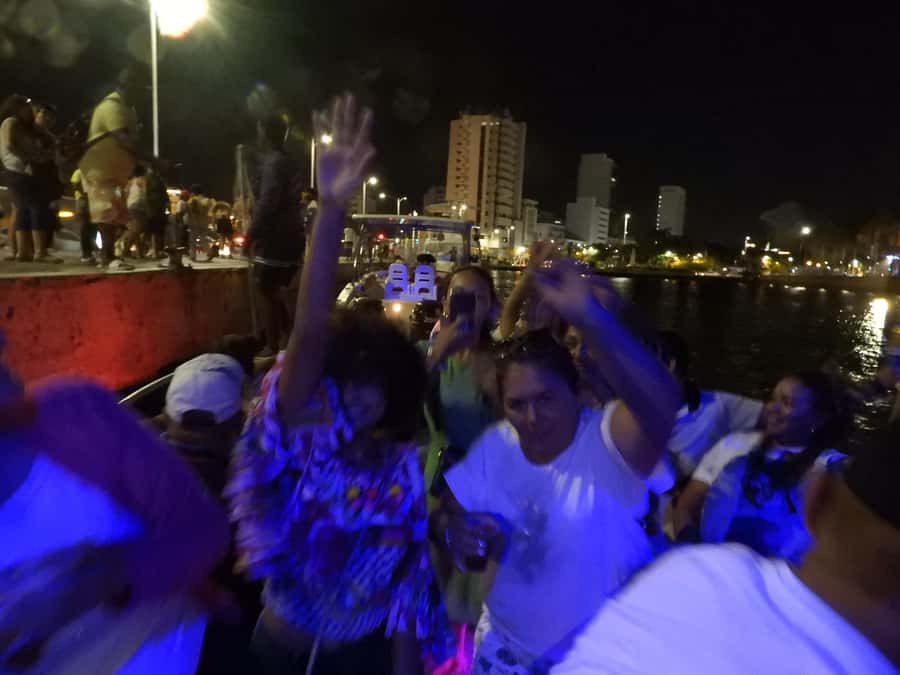 Cartagena: Sunset baytour with Dj, drinks and disco - Practical tips: what to wear, what to bring, and what’s not allowed