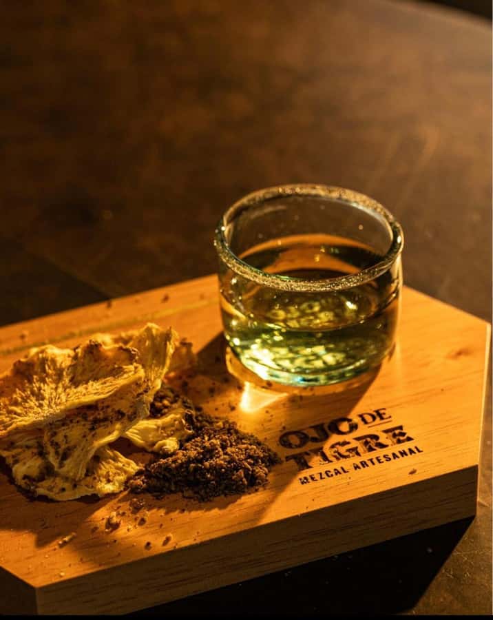 Cartagena Tasting Mezcal & Tequila - The food side isn’t decoration: salsas and tortillas that do the job