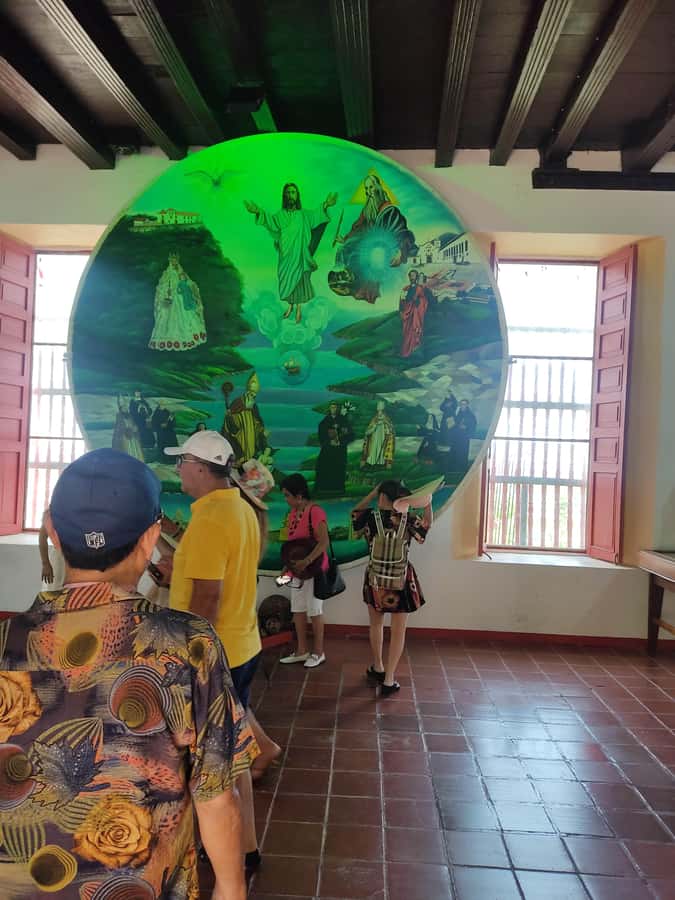 CARTAGENA: The Best CITY TOUR of my Magical City - Cartagena City Center Walk: Architecture, Graffiti, and Old-Street Energy