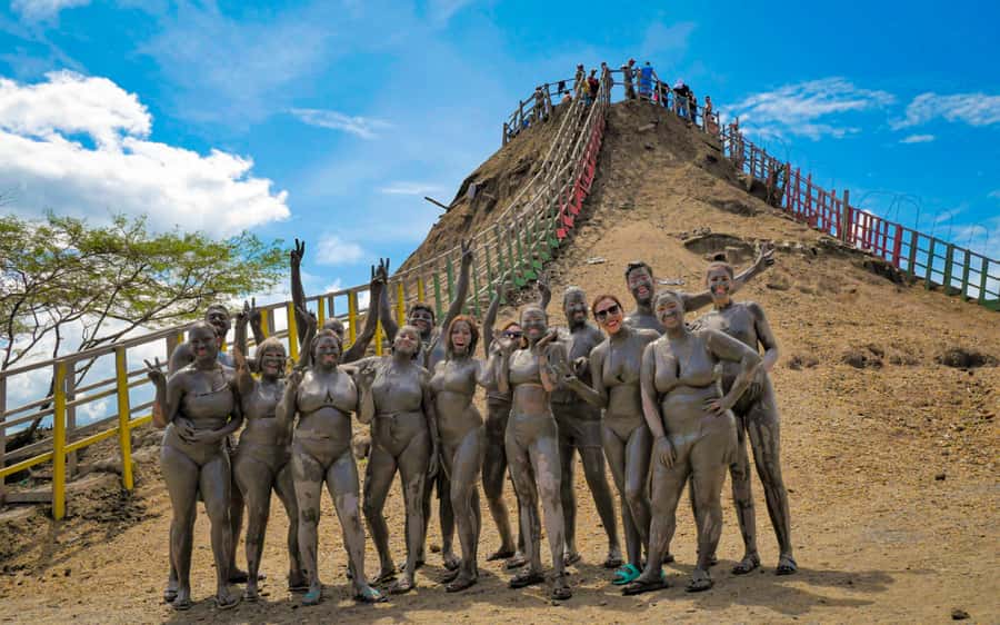 Enjoy the totumo volcano from cartagena + snack - Guided Totumo Volcano Time: The 1.5 Hours That Matter
