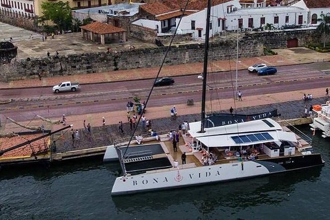 Excursion to the Rosario Islands with Lunch and Snorkeling - Price and Value: $106 That Includes Food (and Less Guesswork)
