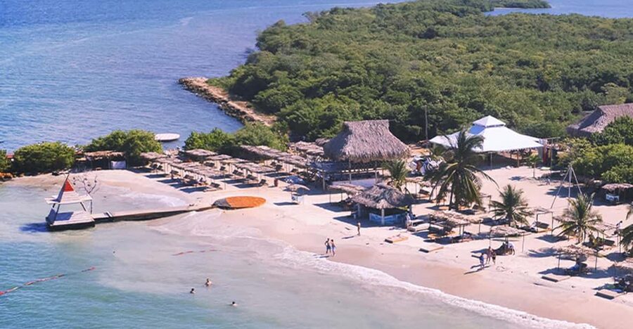 Fenix Beach Island Dinner - A smart way to reduce risk on the day