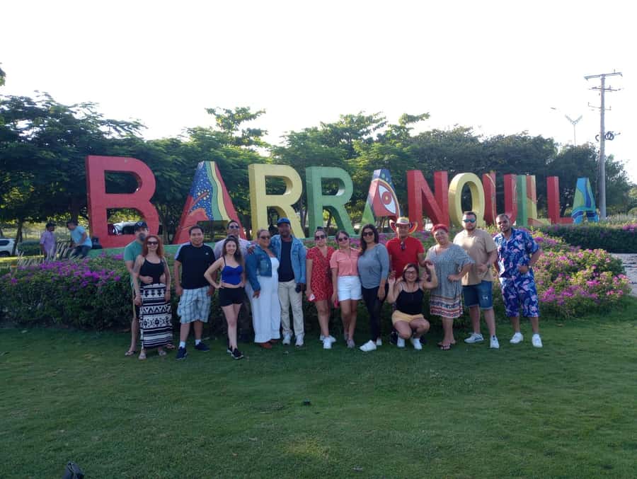 From Cartagena: Barranquilla & Santa Marta Guided City Tour - The Malecón stroll: why it works (and when it doesn’t)