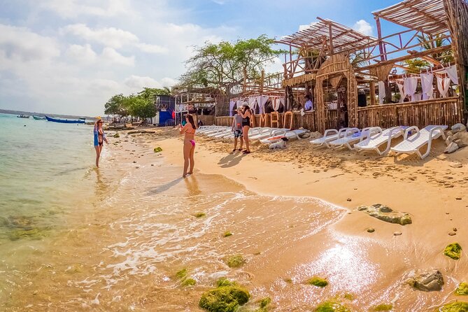 Full day At Beach Club in Playa Blanca Baru cartagena - Getting to the Beach: Walk Time, Steps, and Comfort Checks