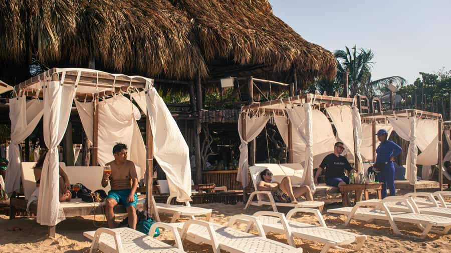 Full day at Isla baru playa blanca in Mambo Beach club - Price and Value: Is $30 Worth It?