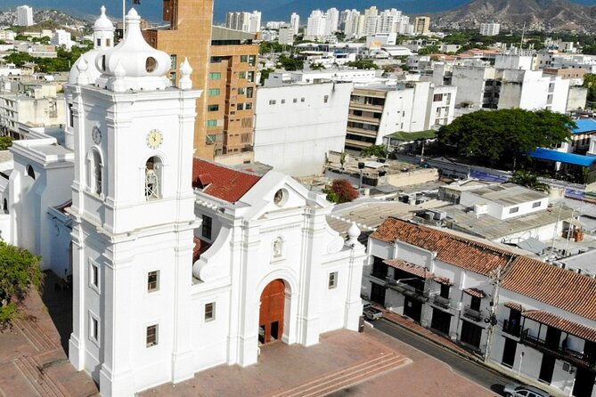 Full Day Tour from Cartagena through Barranquilla and Santa Marta - El Rodadero beach time: swimming plus meal options