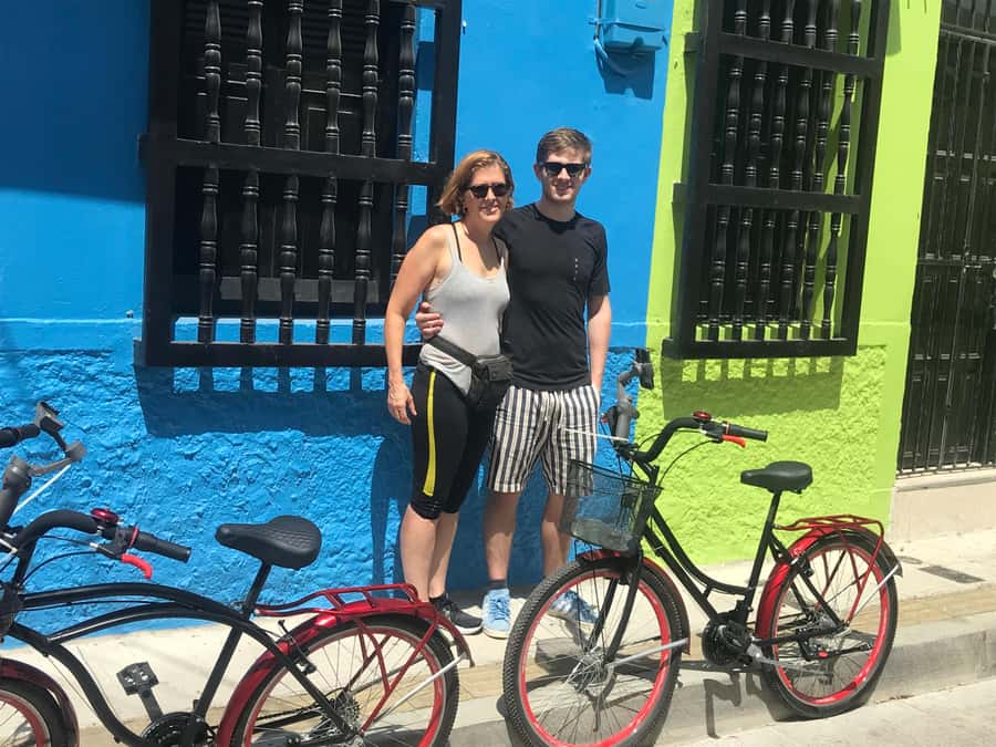FUN BIKE RIDE WITH LUNCH AT ANTHONY BOURDAIN FAVORITE SPOT - Timing Reality: Main Roads and Traffic Can Steal Minutes
