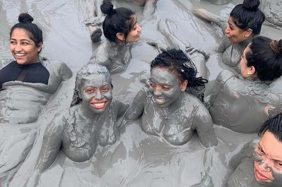 Mud Volcano Tour in Cartagena with Lunch - The road part: coffee, guided time, and getting the most out of transit