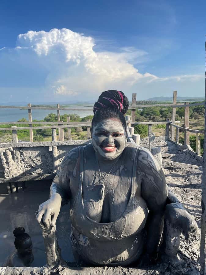 Mud Volcano Tour in Cartagena with Lunch - What to bring for the mud-and-beach combo day