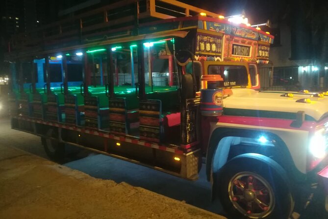 Party Bus Tour - Drinks and Cash: How to Start the Night Smoothly