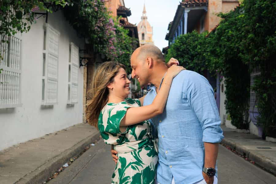 photo session through the streets of cartagena - Key highlights to know before you go
