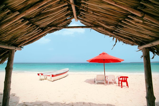 Playa Blanca in Baru Island - Playa Blanca: white sand, crystal water, and a quieter spot