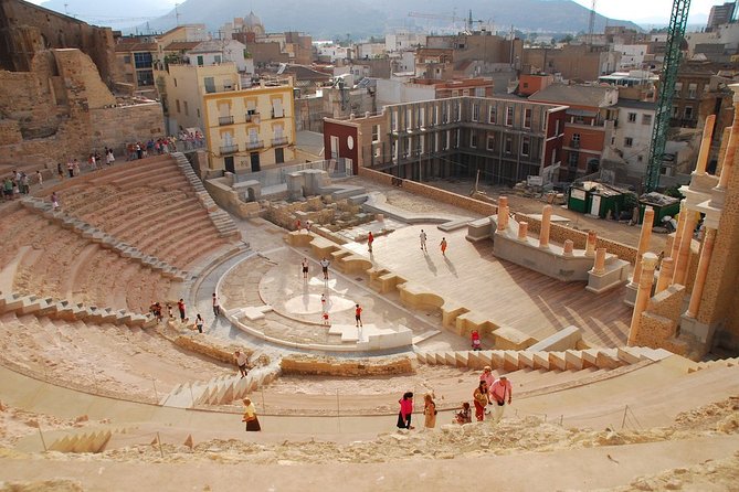 Private 4-hour walking tour of Cartagena with official tour guide - How a private 4-hour walk makes Cartagena click