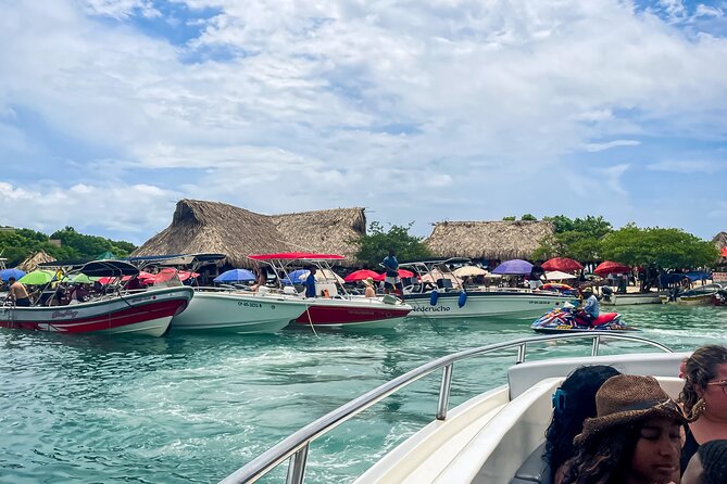 Rosario Islands Trip visiting Cholon, Playa Blanca and Snorkel - Quick hits before you go