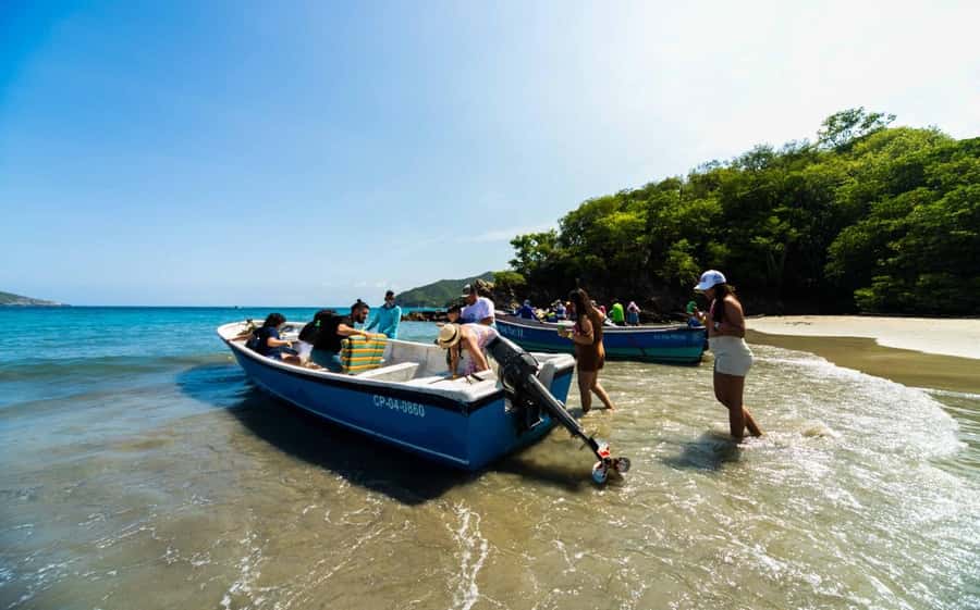 Santa Marta and Tayrona Park Day Trip - The park conservation talk: useful, but don’t bet your day on it