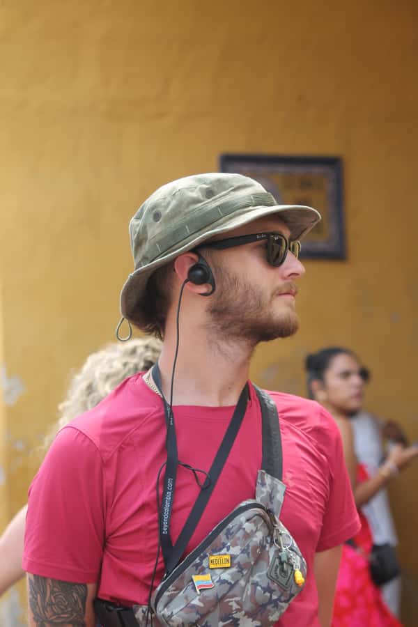 Shared Cartagena Old City Tour with Wireless Audio System - Starting under the Torre del Reloj: the Walled City’s front door