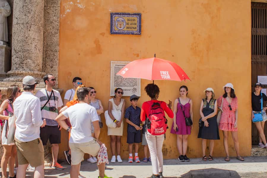 Shared Old Cartagena & Getsemani Tour with Wireless System - Plaza de la Aduana and Plaza de Los Coches: power, trade, and movement