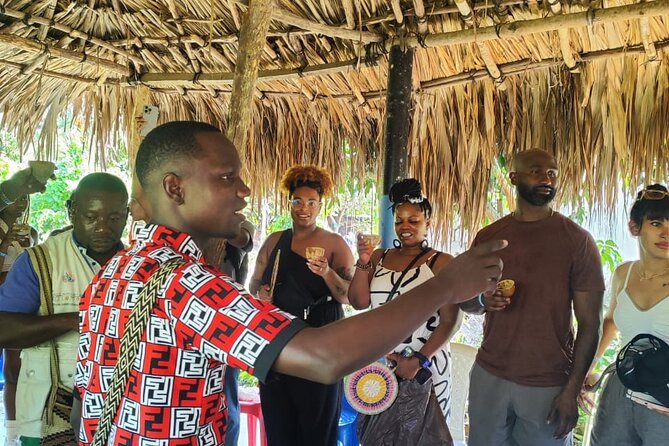 Tour cultural to san Basilio de Palenque from cartagena - Stop 2: Casa del Arte and the Story in Creative Work