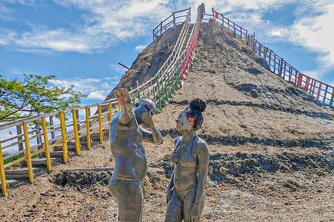 Tour to the Mud Volcano in Cartagena with Lunch - How the day flows: pickup, timing, and group size