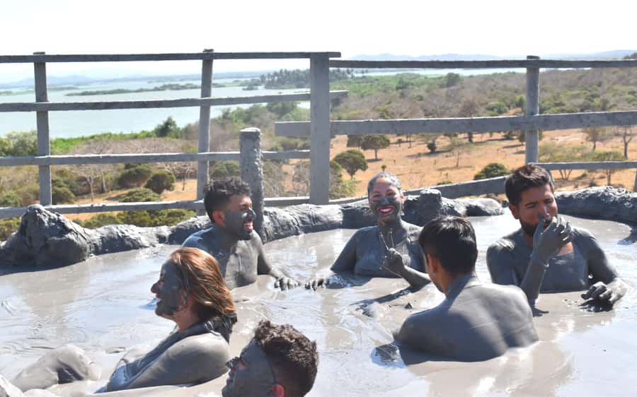 Volcan del Totumo + Playa + Piscina - Price and value: does $47 really add up?